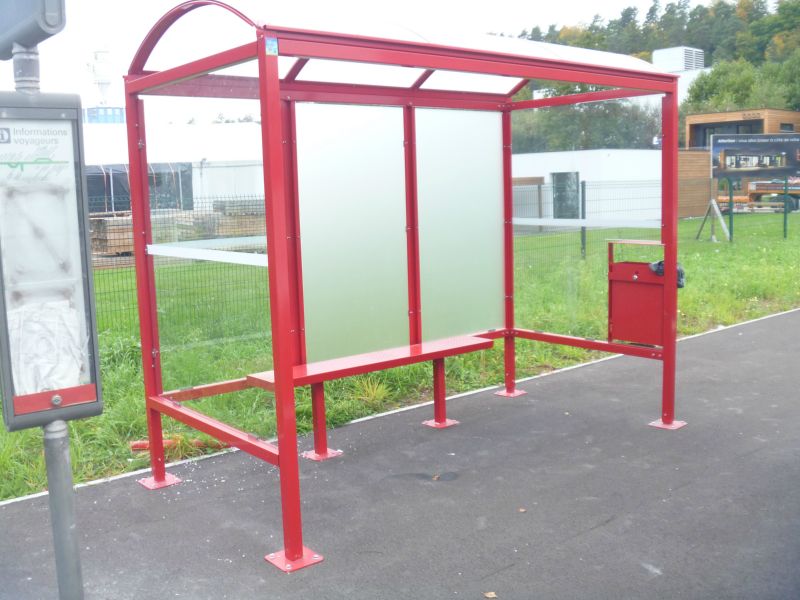 Abri Plus - Abri bus ou aubette - Element de mobilier urbain permettant aux usagers des transports en commun d Abri Plus - Abri bus ou aubette - Element de mobilier urbain permettant aux usagers des transports en commun d