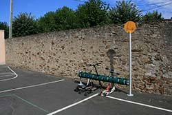 Support Trottinettes - Abri Plus - Support ou garage à Trottinettes pour école - Support Trottinettes - Abri Plus - Support ou garage à Trottinettes pour école -