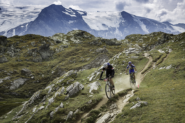 Raid VTT en septembre - Ultra Raid de la Meije - Abri Plus URLM - Photo ©Aron.CORTES