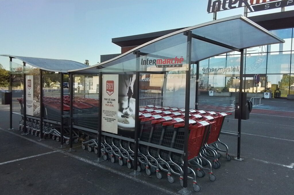 Abri plus - Abri à caddies - Intermarché (56) Guer