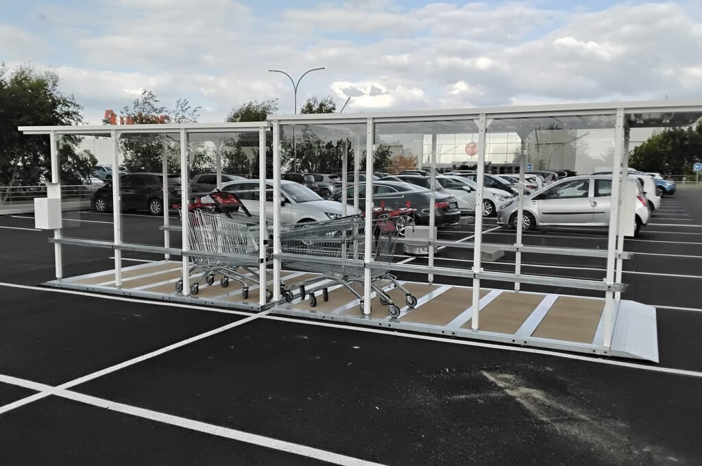 Abriplus - Abri chariots lesté - Auchan (78) Plaisir via NHOOD