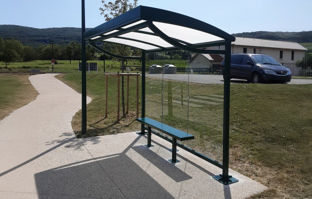 Abri plus - Auvent voyageurs - aubette bus - Chemin de la Fontaine (74) Vulbens