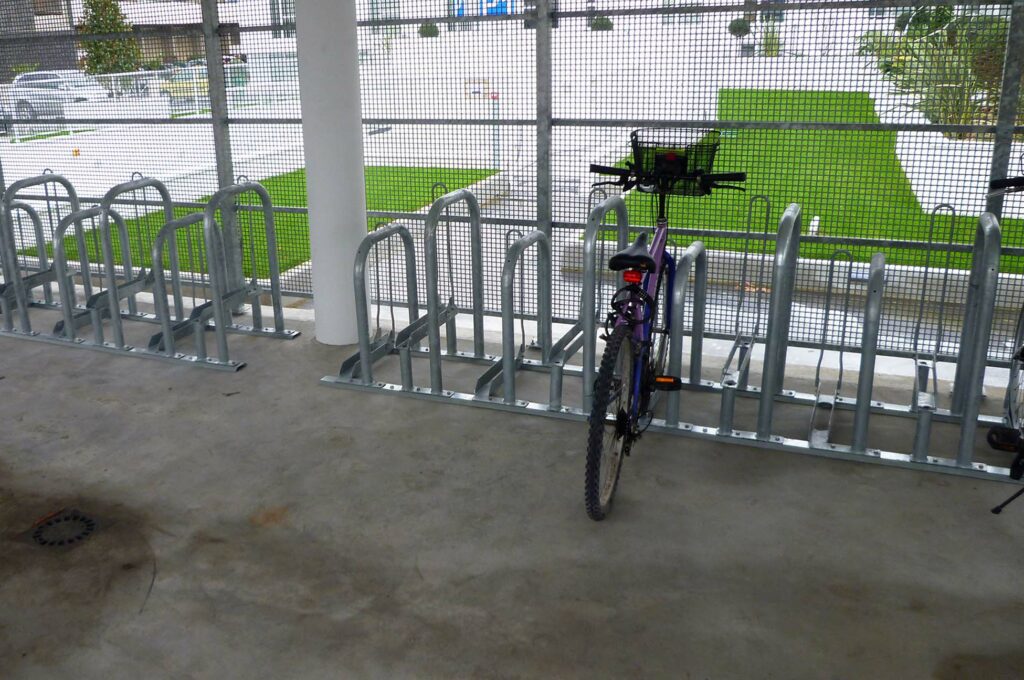 Abri Plus - Stationnement extérieur vélo - Modèle support Roméo