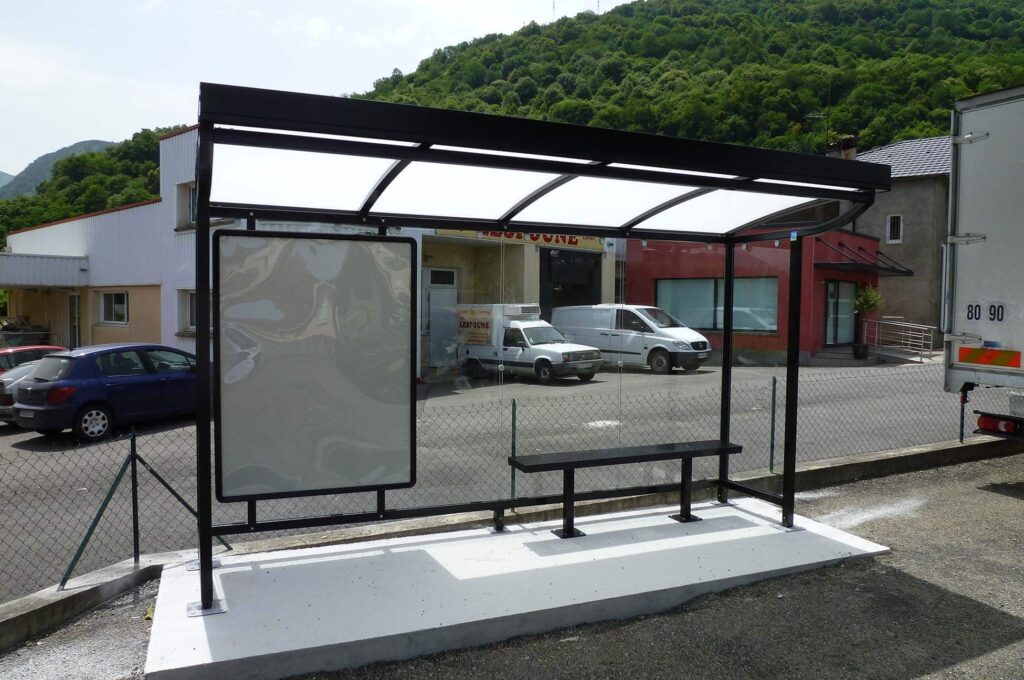 Abri Plus - Aubette Abri voyageurs ouvert New Grand Lieu - Asasp-Arros (64)