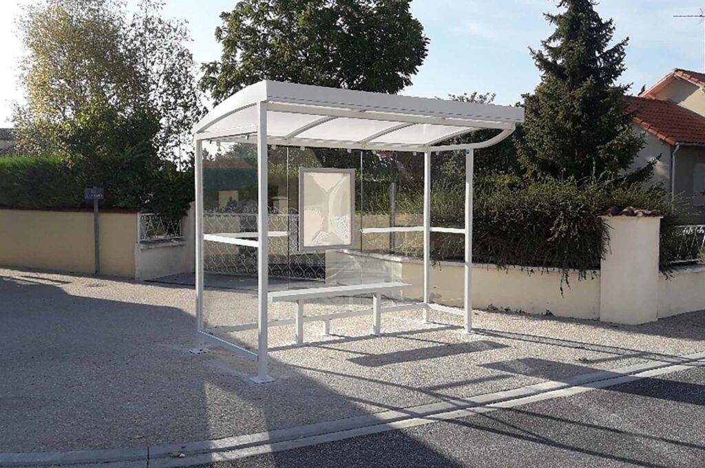 abriplus - abri bus - Modèle New Grand Lieu - Saint-Symphorien (79)