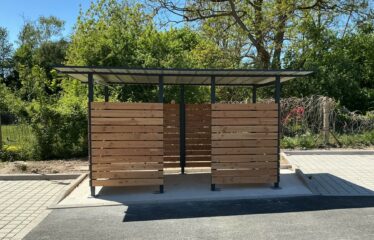 Local poubelles caches conteneurs Leduc