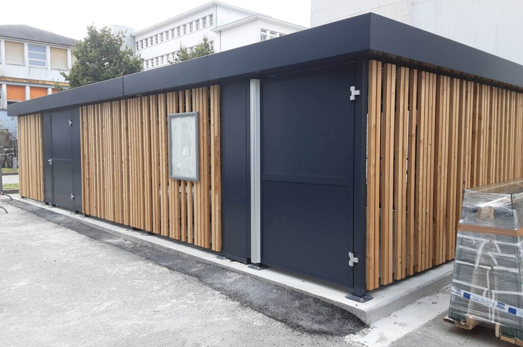 Abri Plus - Lycée (29) Brest via UGAP - Parc à vélos sécurisé Modul'ERE bois