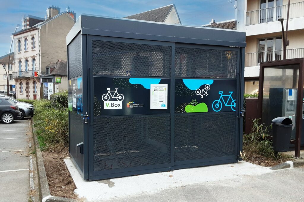 Abriplus - Abri vélo sécurisé solaire Kompact - Cours Anatole France (03) Moulins