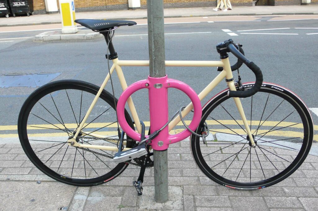 Abri Plus - Stationnement & entretien velos -Cyclehoop