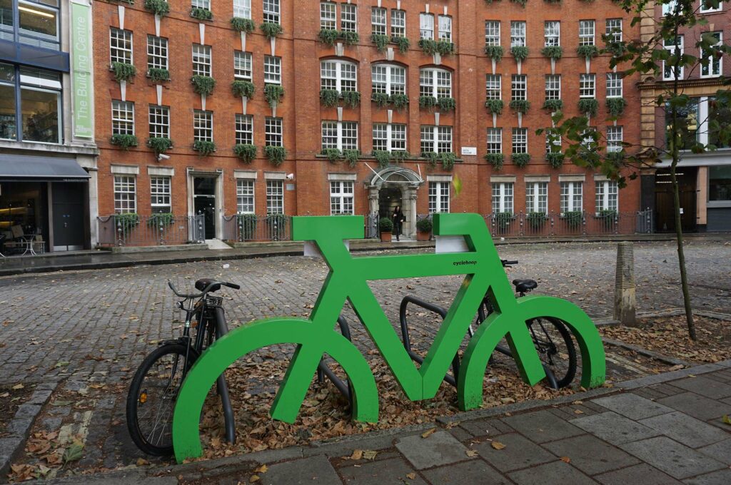 Abri Plus - Rack à vélos - Fun Parc vélo