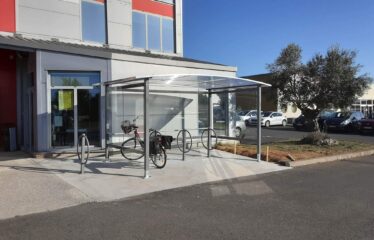 Abri Plus - CC Sud Vendée Littoral (85) Lucon - Abri Vélos VIADENE Acier Simple