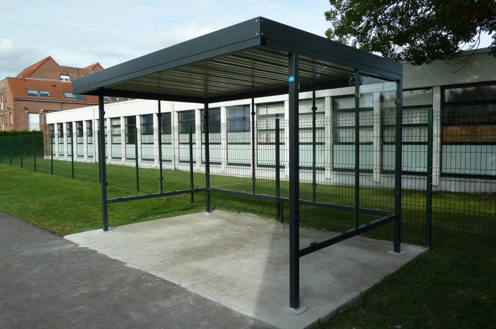 Abri Plus - Abris ouvert pour les vélos - Modèle Beaulieu 3.80 m x 2.50 m - Famars (59)
