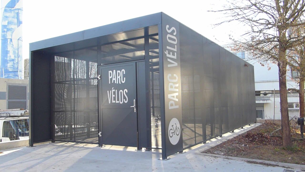 Abri Plus - Abri vélos fermé SQUARE + - Centre hospitalier de Montreuil (93)