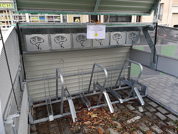 Box à  vélos résidentiel - COOMA d'Abriplus - rack 6 velos et casiers - Rosny-sous-Bois (93)