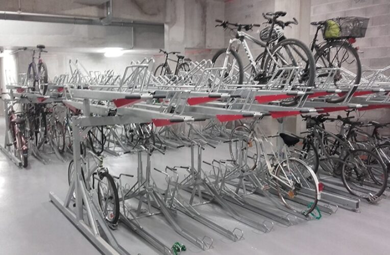 200 supports vélos 2 park up - Siège social Adidas France via Bouygues Bâtiment Nord Est - Strasbourg (67)