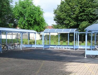 Abri ouvert cycles (vélos-motos) - Standard - Implantation en U -Collège Fouquières-lès-Lens (62)