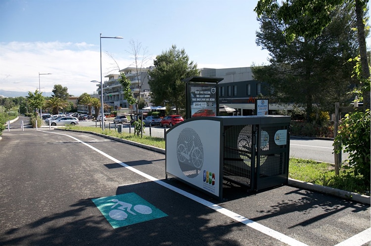 Abri Plus -Box a velos - Modèle Vel'box Angers - Communauté d'Agglomération de Sophia Antipolis (06)