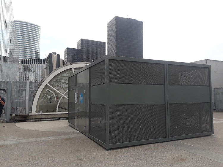 Abri Plus - Box velo collectif pour 40 deux roues - Réseau de transport d'électricité - Paris La Défense