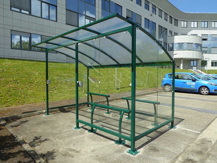Abri Plus - ENEDIS EDF - Abris clos fumeurs - Fumoir Grand Lieu -Cendriers - Bayonne (64)