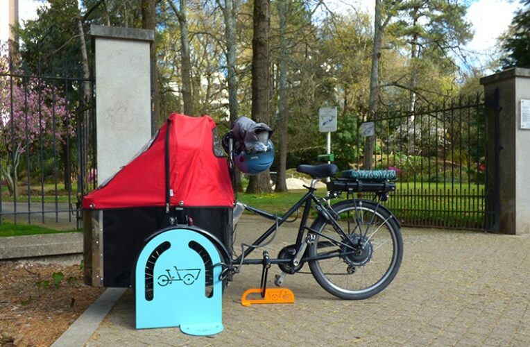 Fixation pour les vélos cargos - borne cargo modèle CargoPark - Nantes (44)