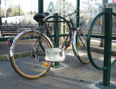 Support-vélos - Borne Pornic - Borne Pornic vert + vélo