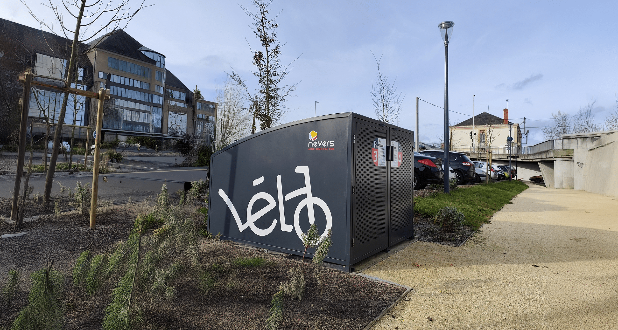 Abriplus - box à vélos individuelles - Velbox Angers - Ville de Nevers (58)