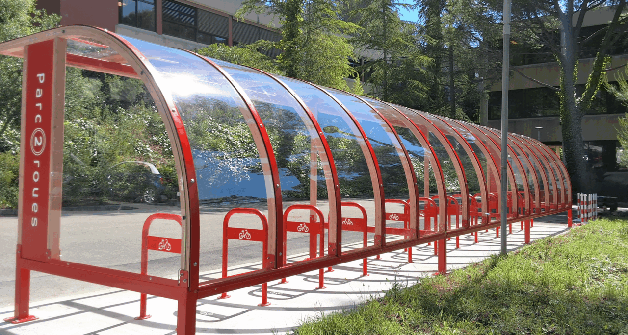 Abriplus - Abri vélos en bois - supports vélos - université de Valbonnes (06)