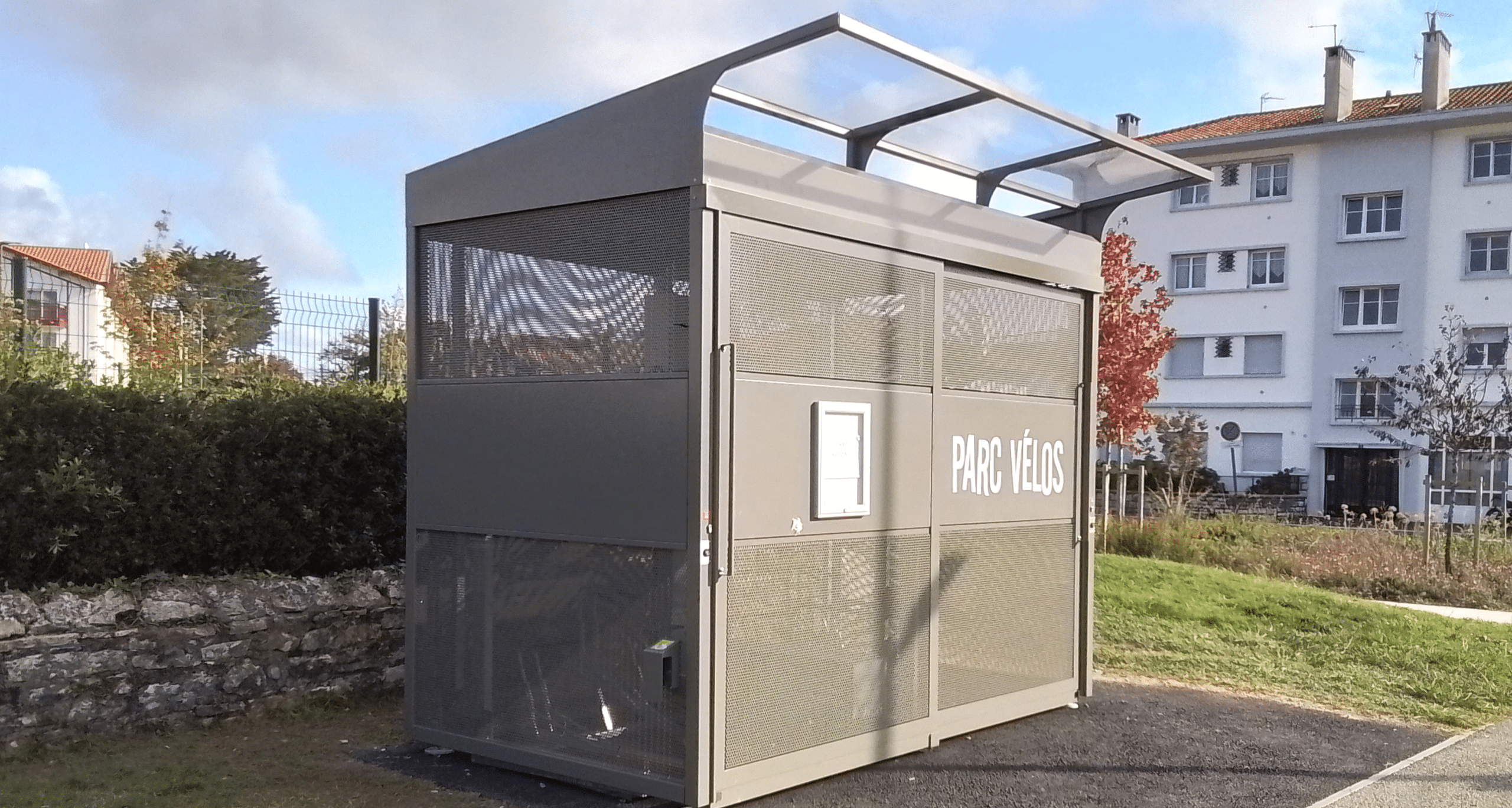 Abri vélo fermé sécurisé Kompact AbriPlus