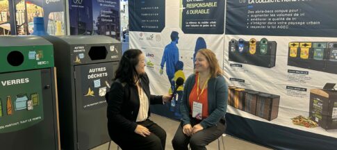 Maëlle Joulin et Géraldine Guiot sur le stand AbriPlus à Pollutec