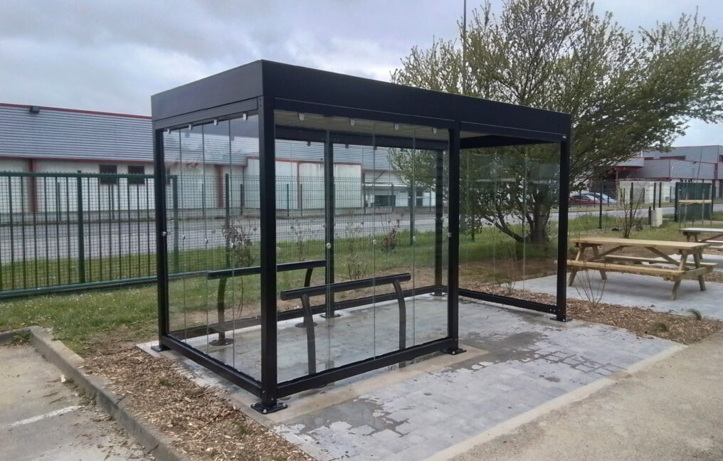 Abriplus - Abri fumeurs Mosaic contemporain pour entreprise