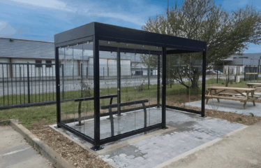 Abriplus - Abri fumeurs Mosaic contemporain pour entreprise