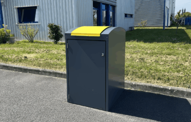 Abri poubelle pour le tri sélectif des déchets
